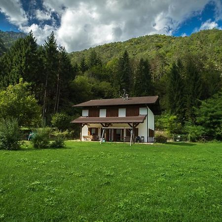 Appartamento Casa al Portico Pieve Di Ledro Esterno foto