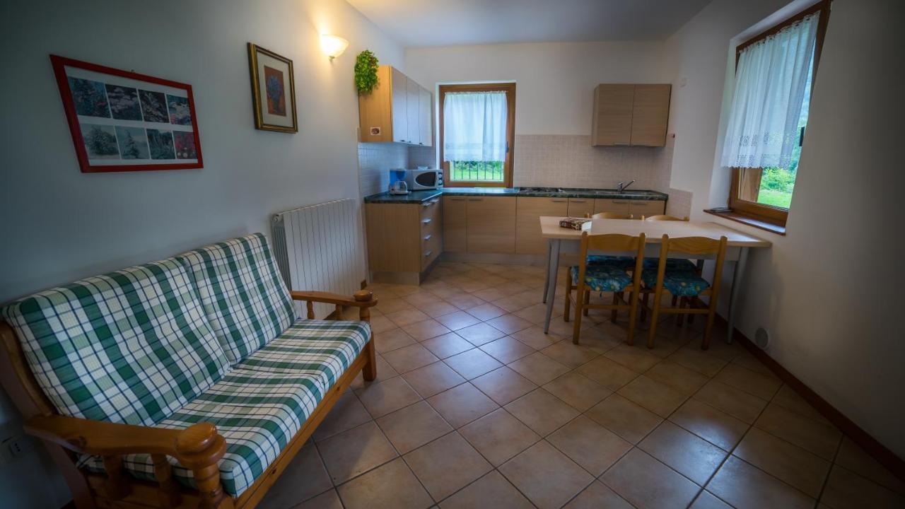 Appartamento Casa al Portico Pieve Di Ledro Esterno foto