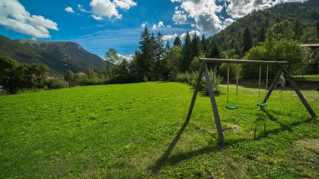 Appartamento Casa al Portico Pieve Di Ledro Esterno foto